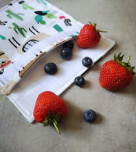 Load image into Gallery viewer, Reusable Snack Bag