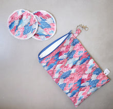 Load image into Gallery viewer, Waterproof Wet Bag (Zip)