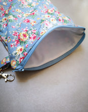 Load image into Gallery viewer, Small Waterproof Wet Bag (Zip)