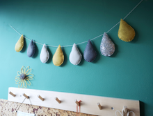 Load image into Gallery viewer, Felt Raindrop Garland