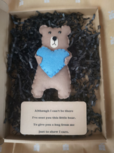 Load image into Gallery viewer, Bear Hug