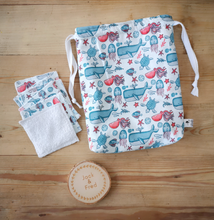 Load image into Gallery viewer, Toiletry/ Make Up Bag