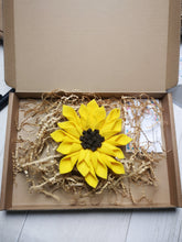 Load image into Gallery viewer, Felt Sunflower Magnet