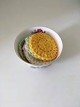 Load image into Gallery viewer, Re-usable Face Pads