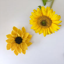 Load image into Gallery viewer, Felt Sunflower Pin / Brooch