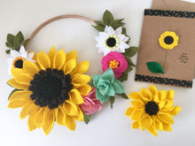 Load image into Gallery viewer, Sunflower Floral Wreath