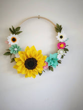 Load image into Gallery viewer, Large Felt Floral Wreath