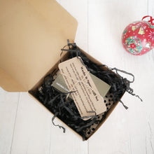Load image into Gallery viewer, Soap &amp; Sponge Gift Set